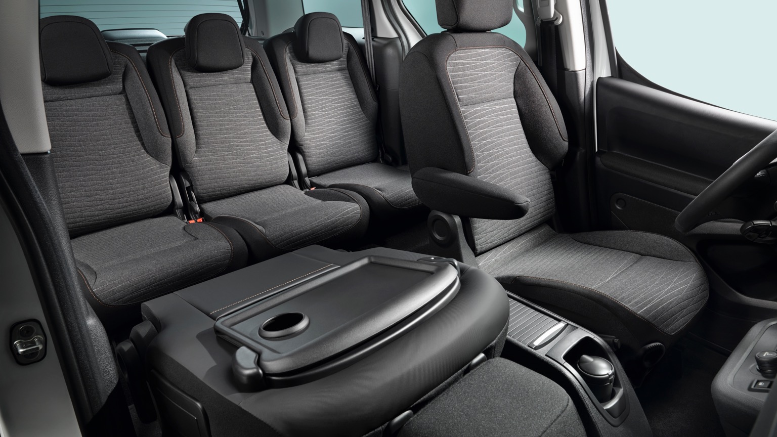 Citroen_E-Berlingo_Multispace-11