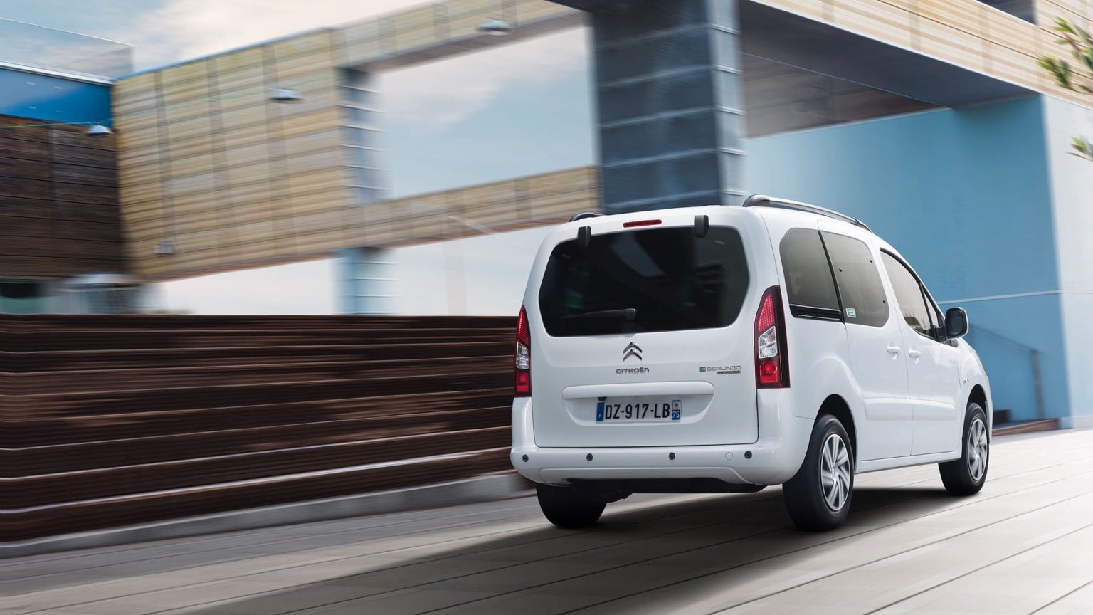 Citroen_E-Berlingo_Multispace-6