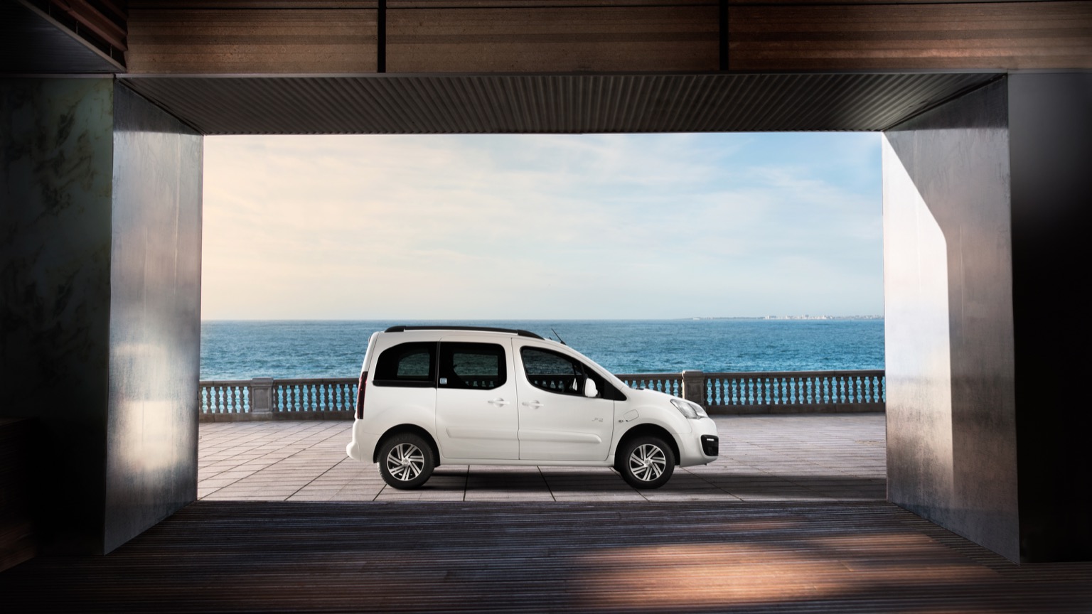 Citroen_E-Berlingo_Multispace-9