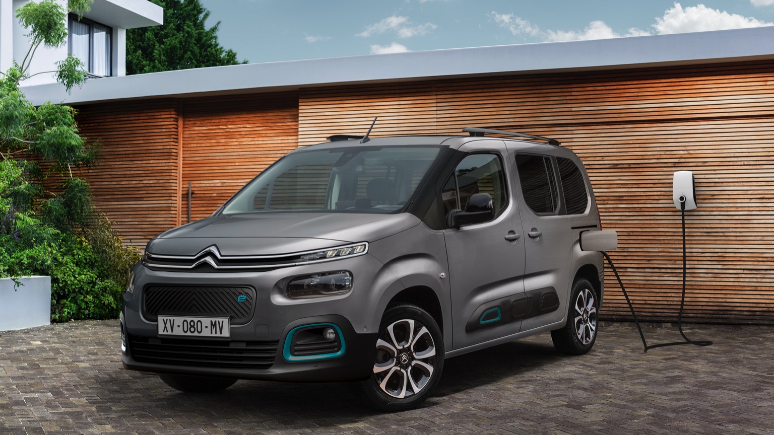 Citroen_e-Berlingo-2