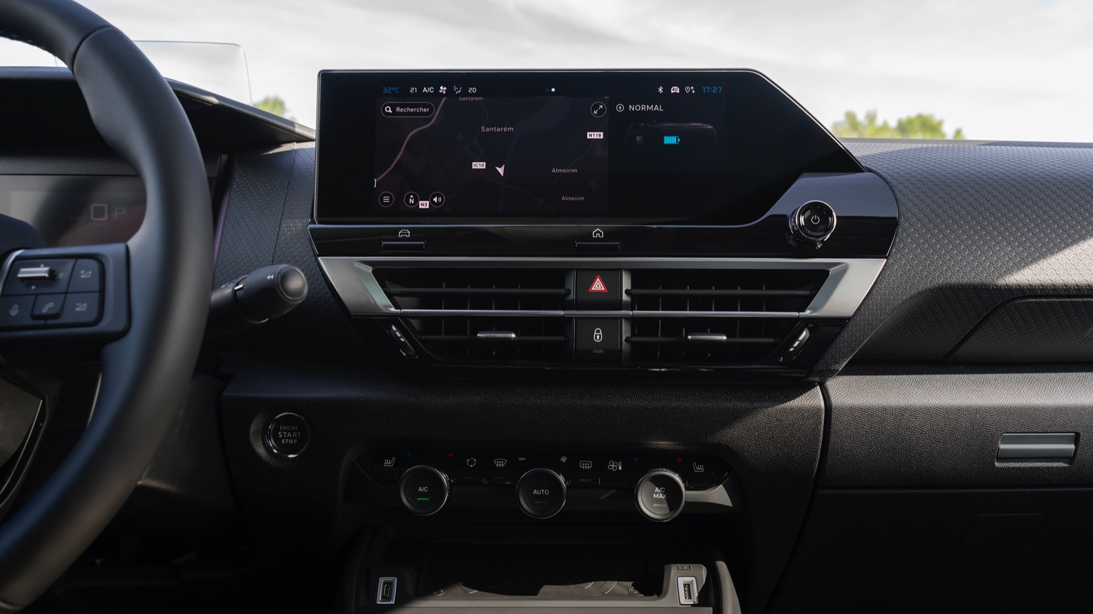 Citroen_e-C4_X-20