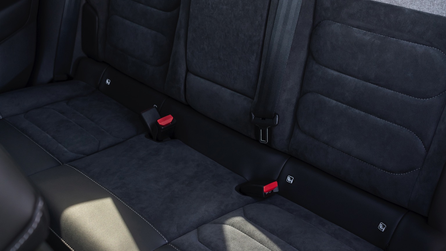 Citroen_e-C4_X-27