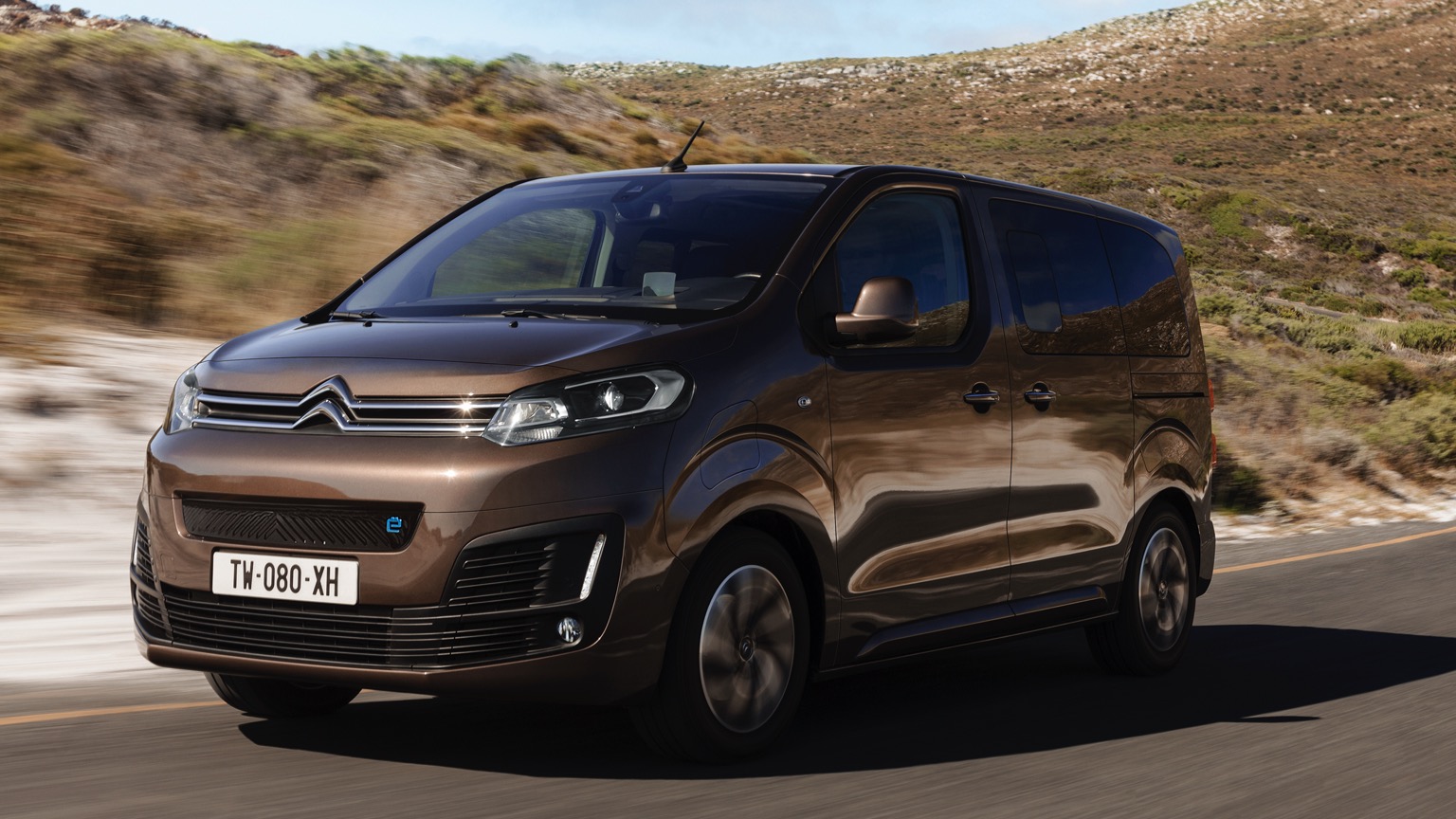 Citroen_e-SpaceTourer-1