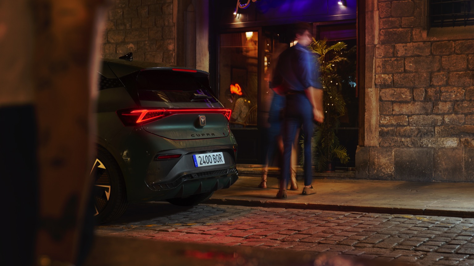 Cupra_el-Born_Veloz-12