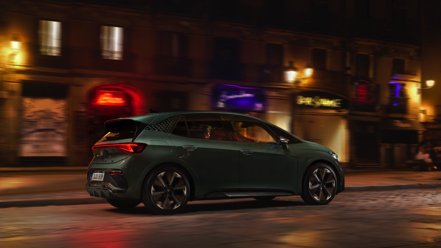 Cupra_el-Born_Veloz-4