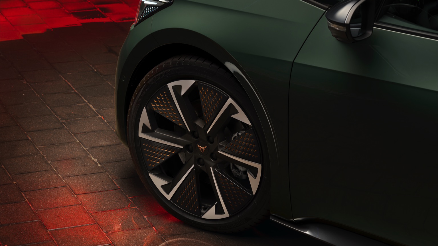 Cupra_el-Born_Veloz-9