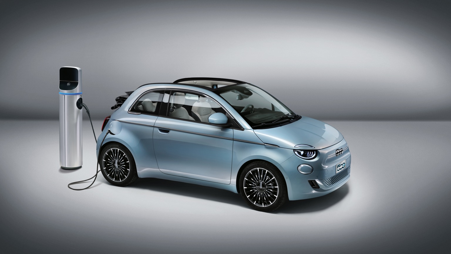 Fiat_500e_Convertible_2020-12