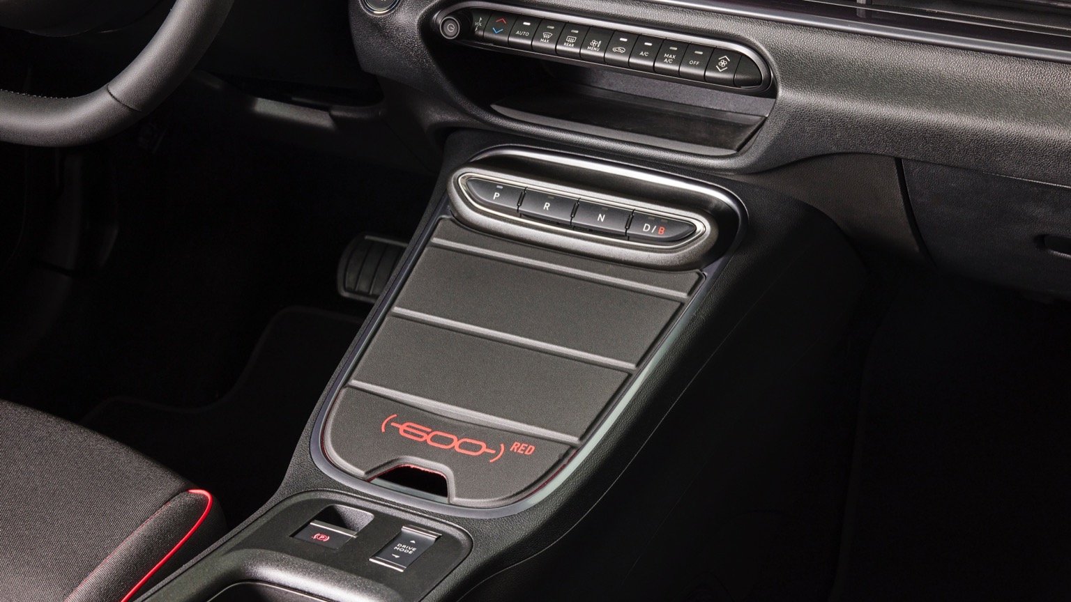 Fiat_600e-27