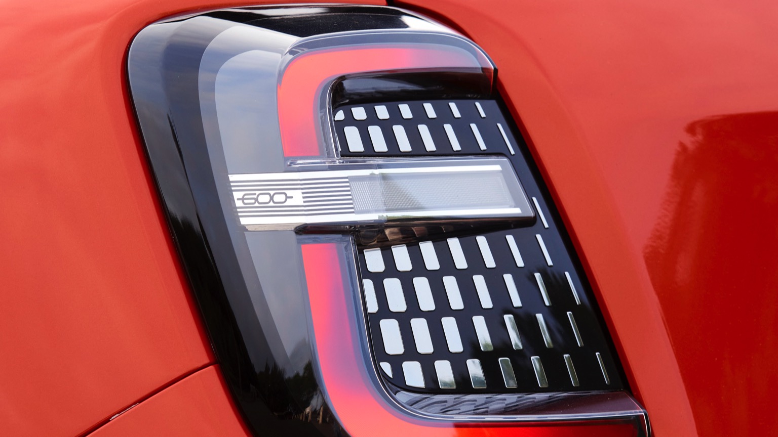 Fiat_600e-29