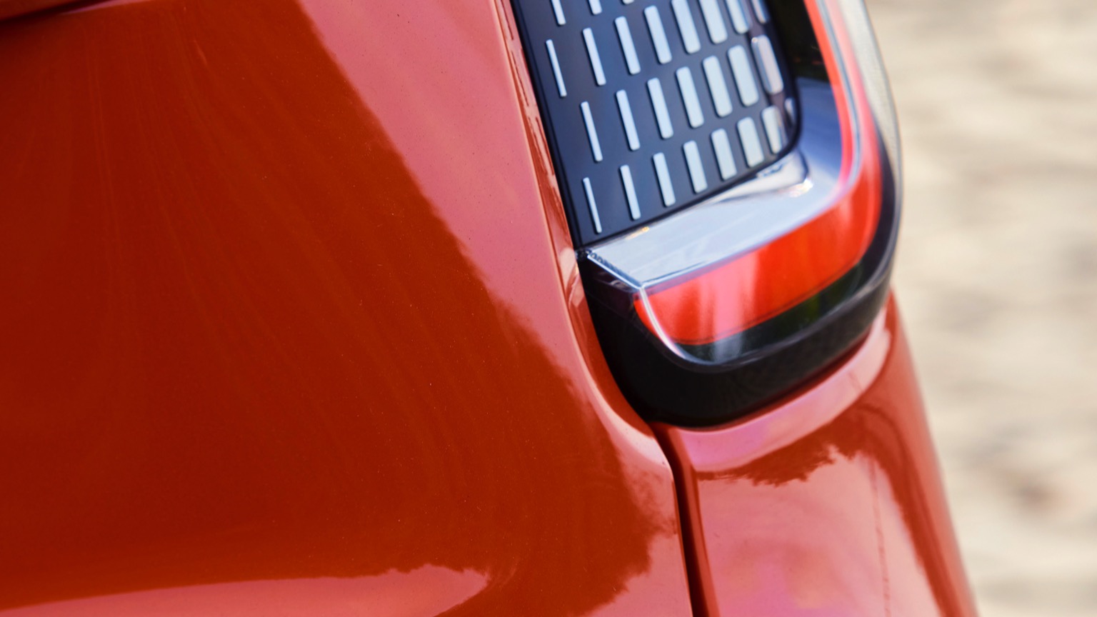 Fiat_600e-30