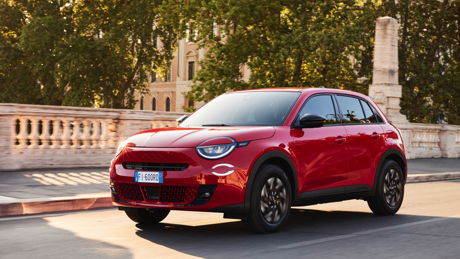 Fiat_600e-9