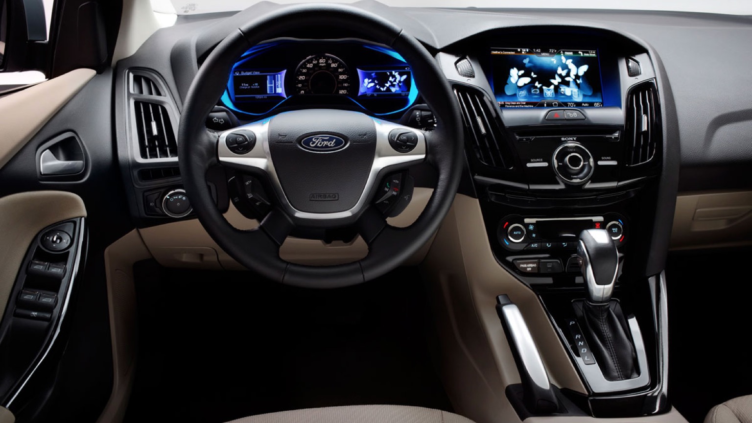 Ford_Focus_Electric-10