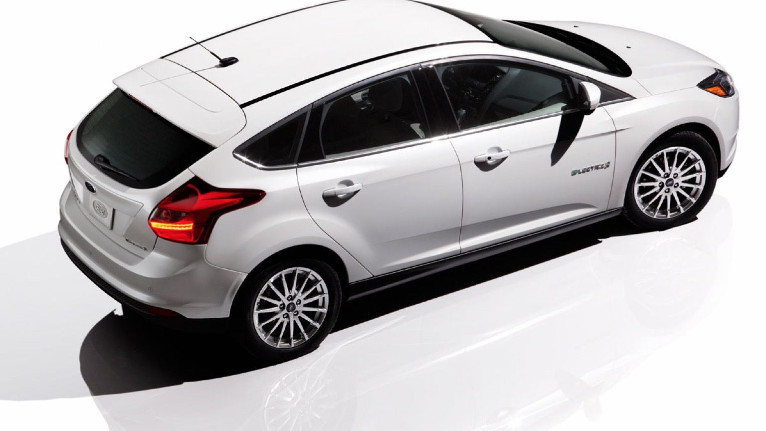 Ford_Focus_Electric-5
