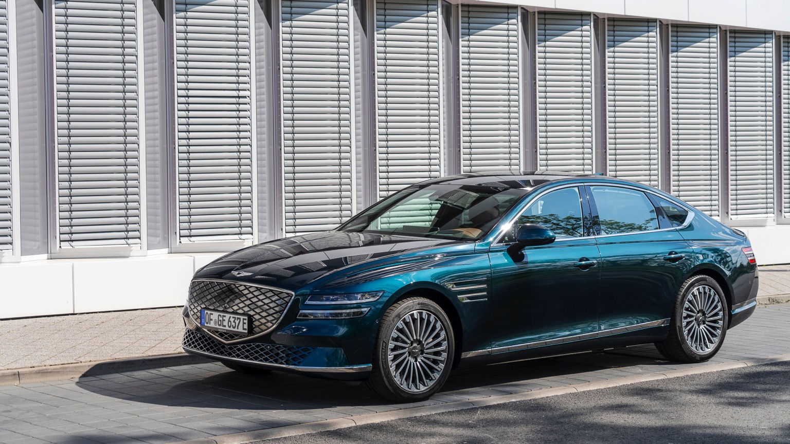 Genesis_G80-2