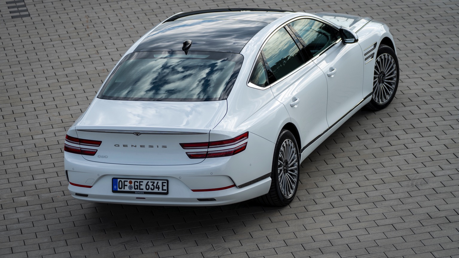 Genesis_G80-7