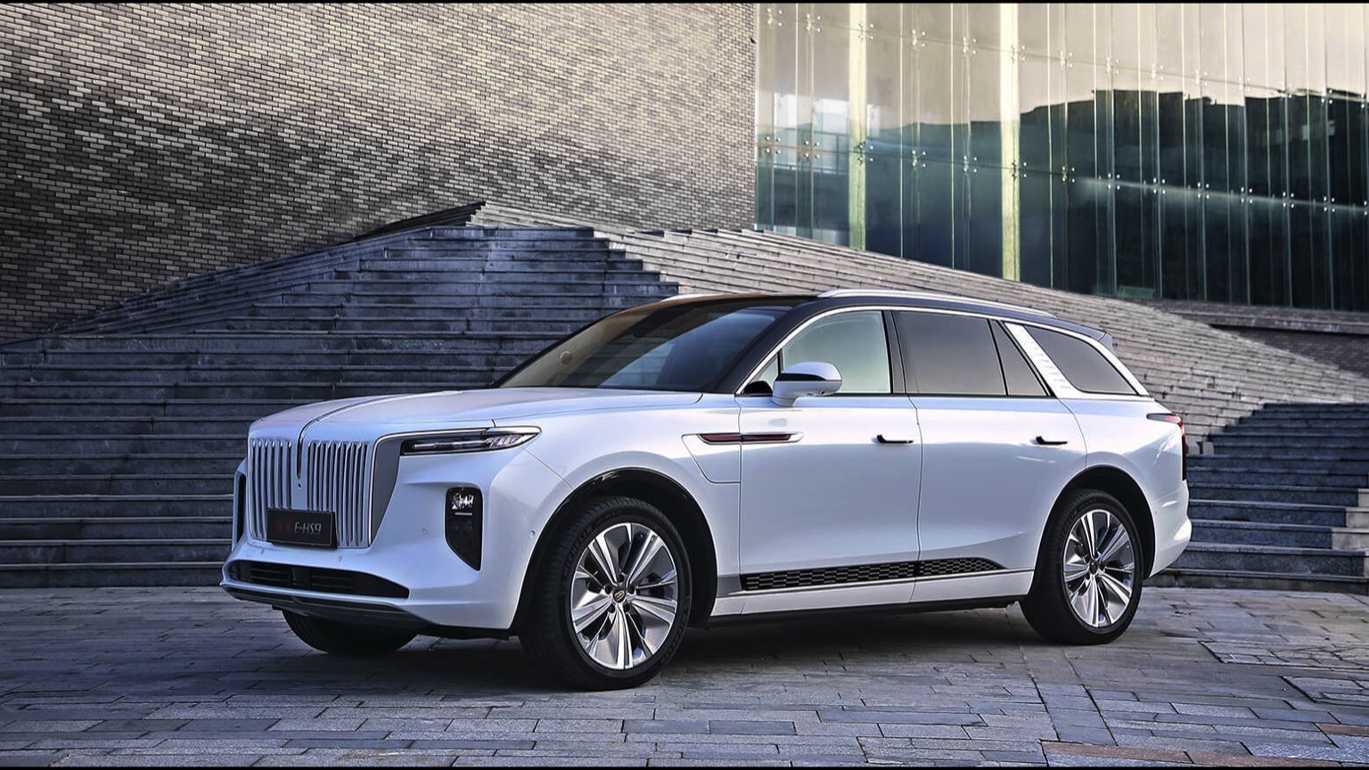 Hongqi_E-HS9-3
