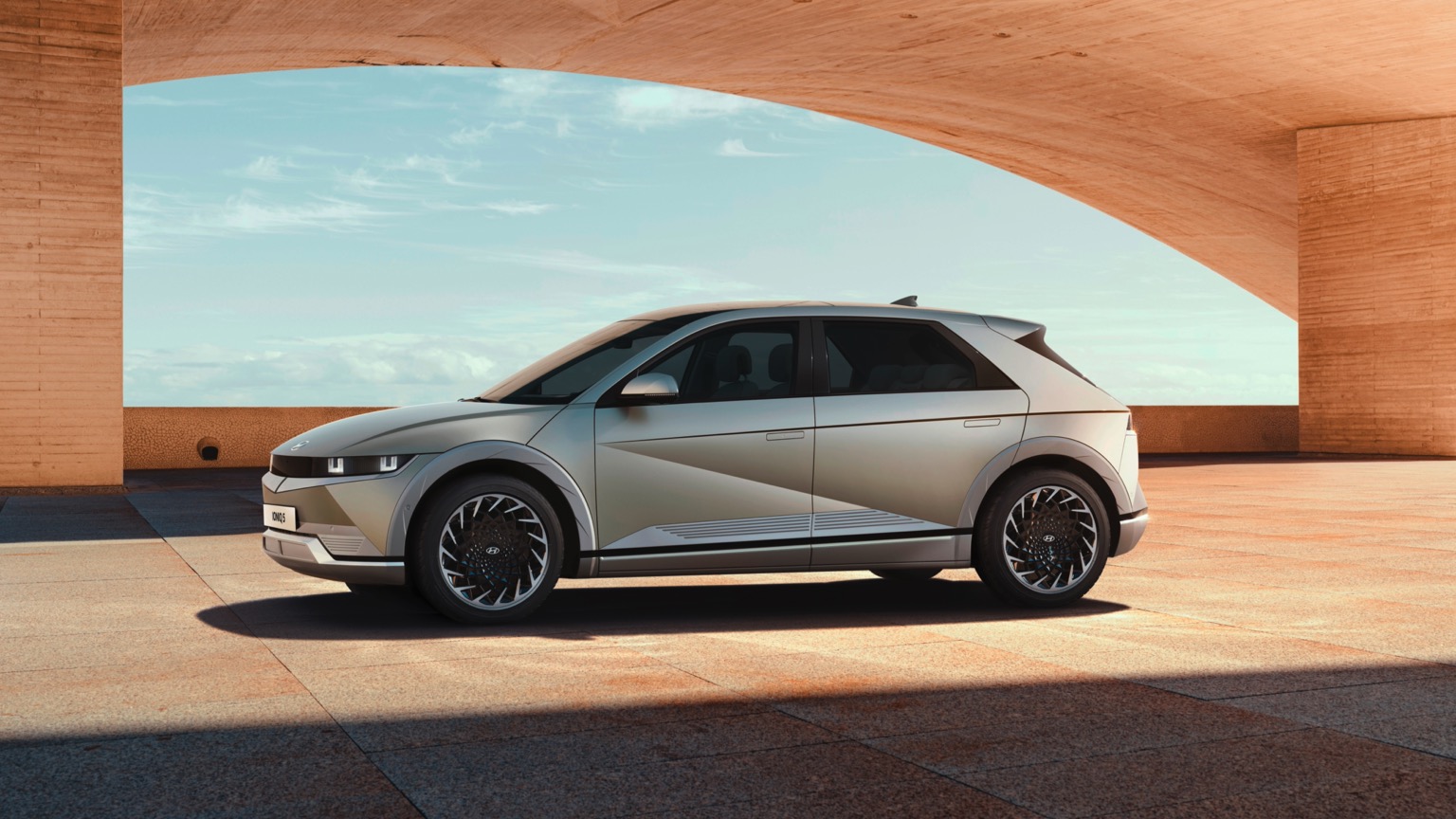 Hyundai_IONIQ5_2021-2
