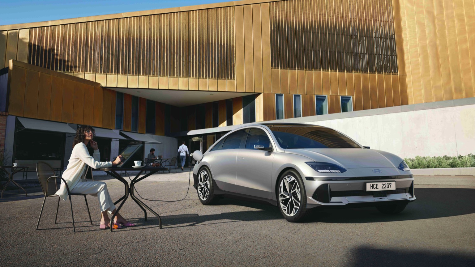 Hyundai_IONIQ6_2022-8