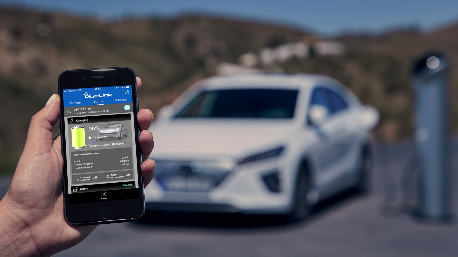 Hyundai_IONIQ_Electric_2020-26