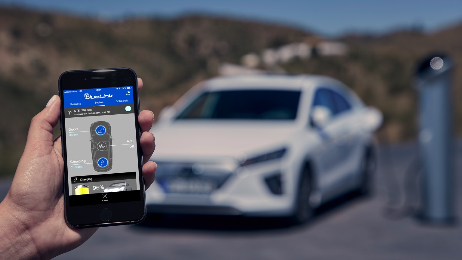 Hyundai_IONIQ_Electric_2020-27