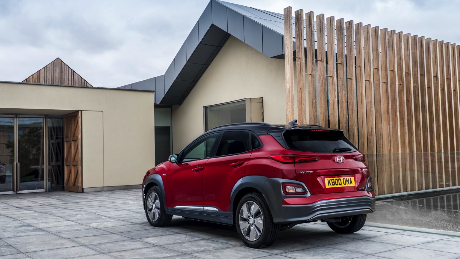 Hyundai_Kona_Electric_2020-3