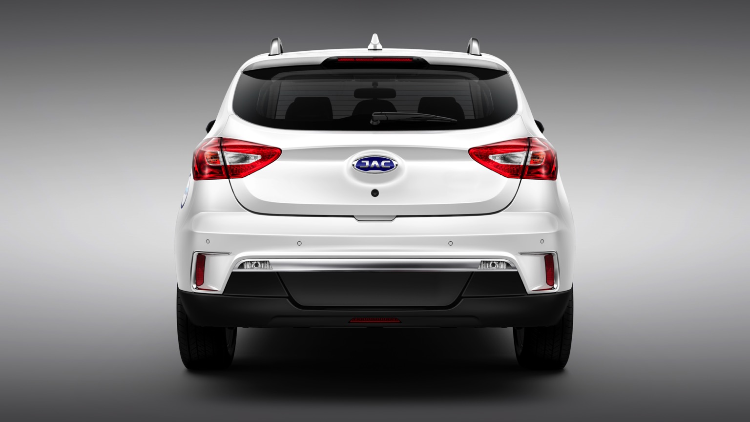 JAC_iEV7s-4