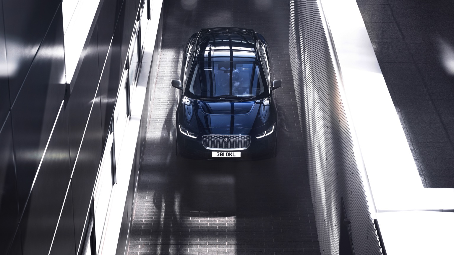 Jaguar_I-Pace-2021-14