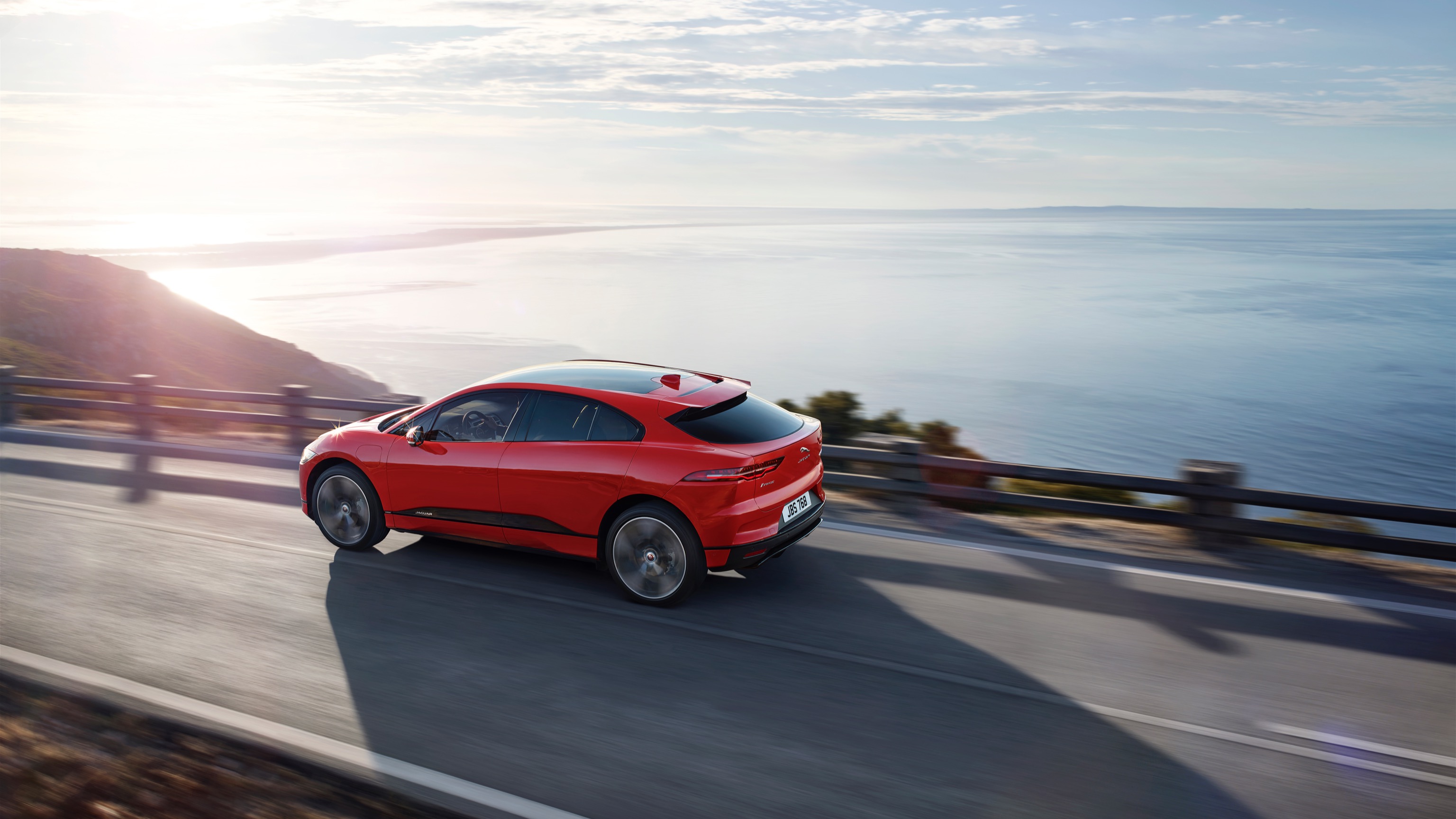 Jaguar_I-Pace-6