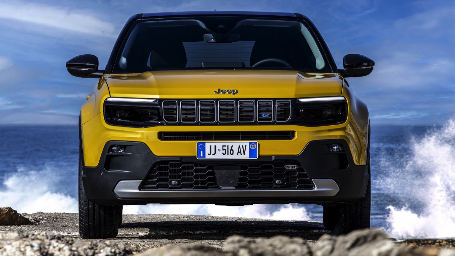 Jeep_Avenger-6