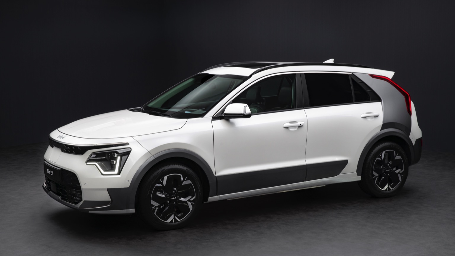 Kia-NiroEV-2022-5