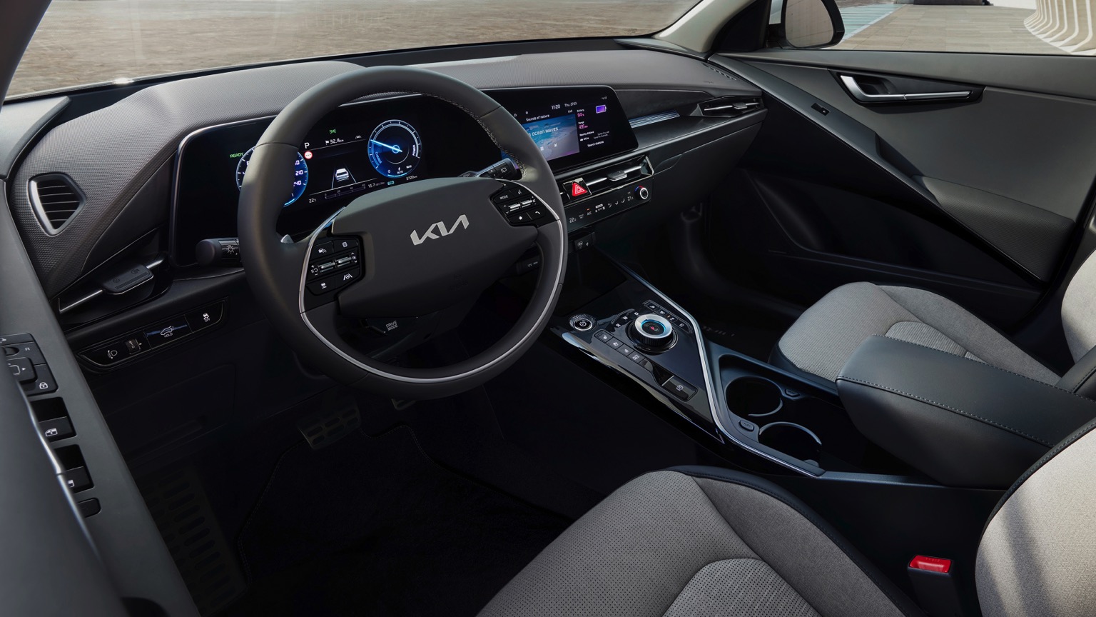 Kia-NiroEV-2022-8