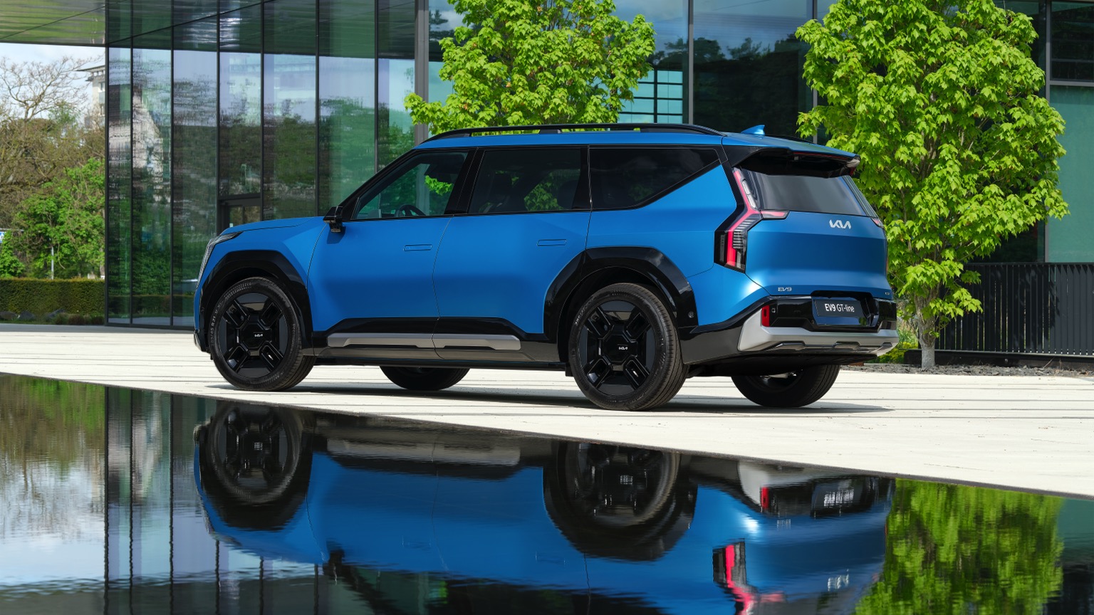 Kia_EV9_GTLine_2023-4