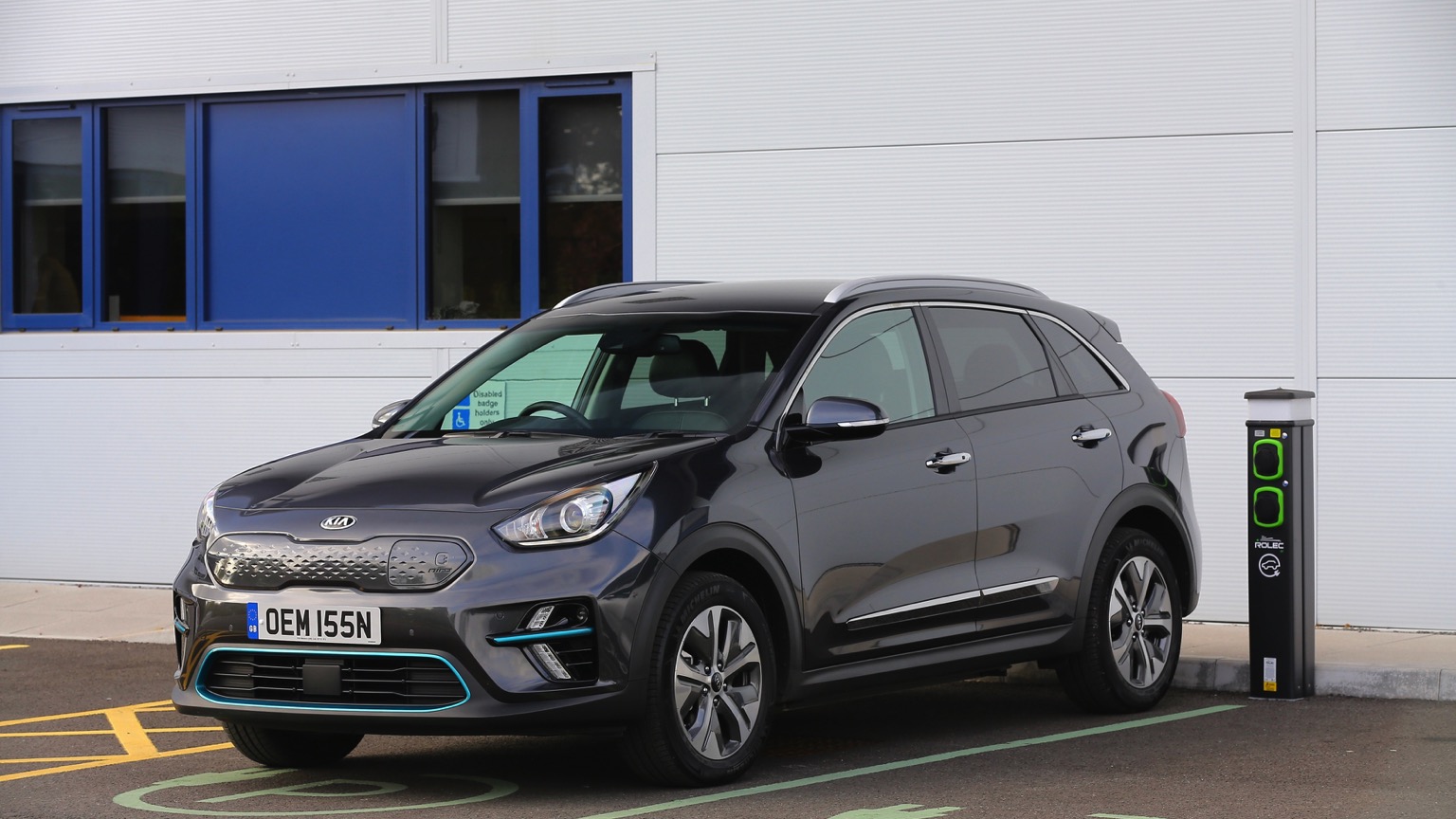 Kia_e-Niro-10