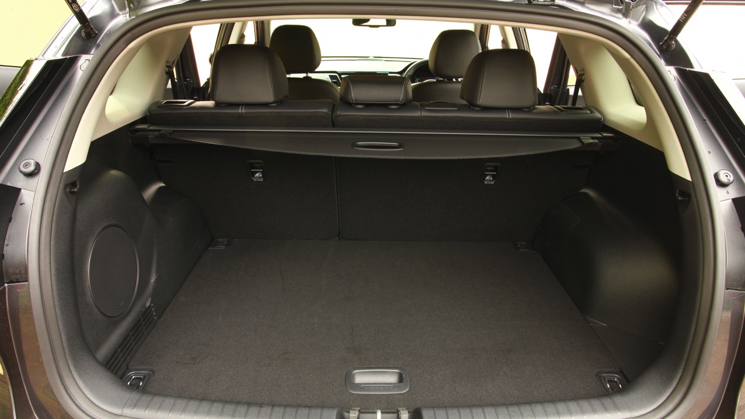 Kia_e-Niro-17