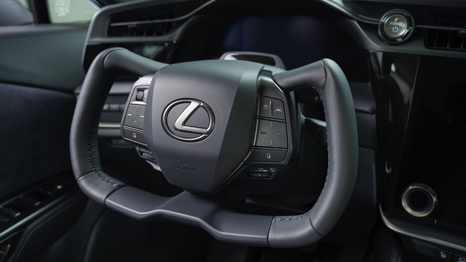 Lexus_RZ_450e-28