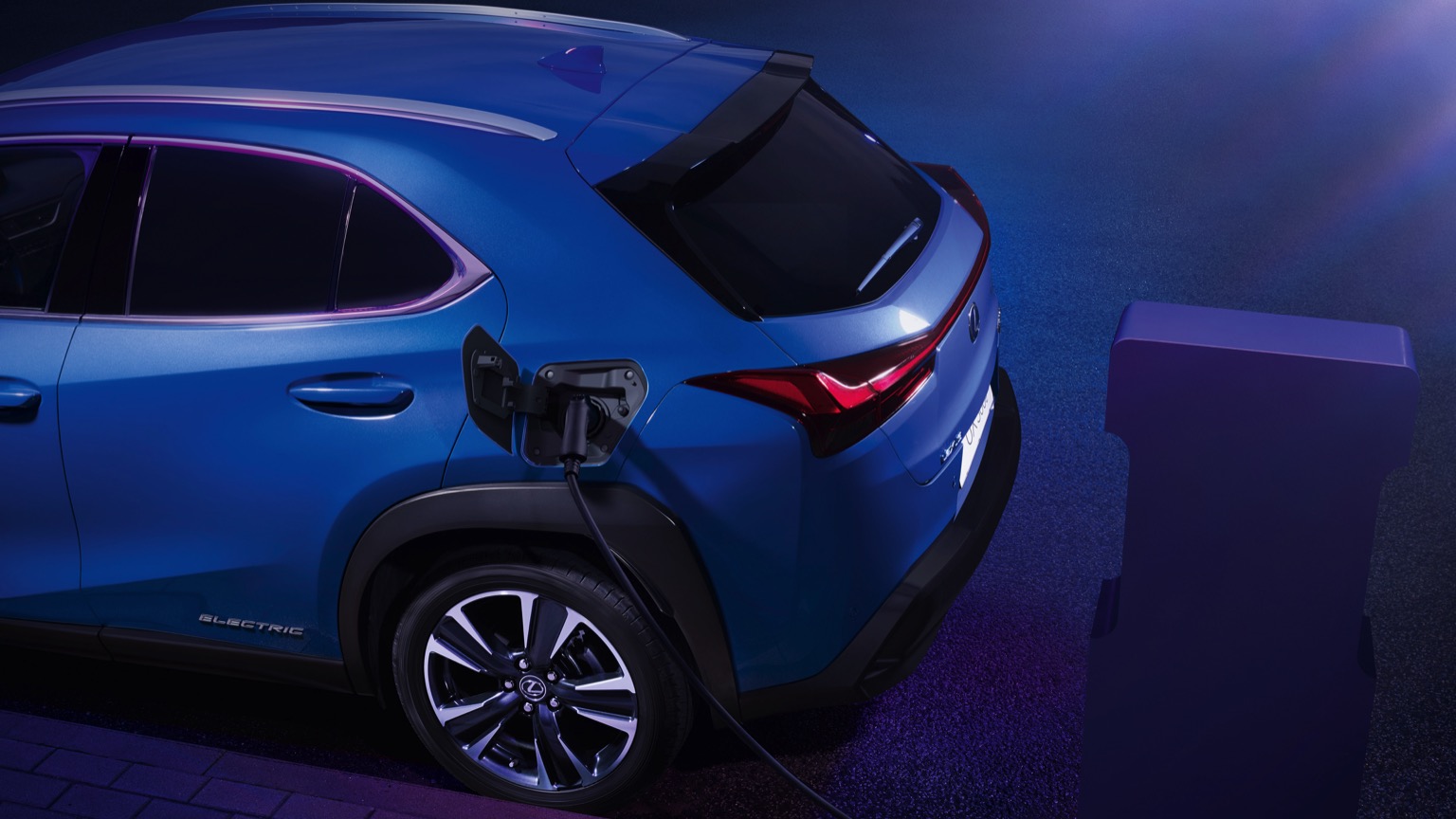 Lexus_UX_300e_Electric_2020-12