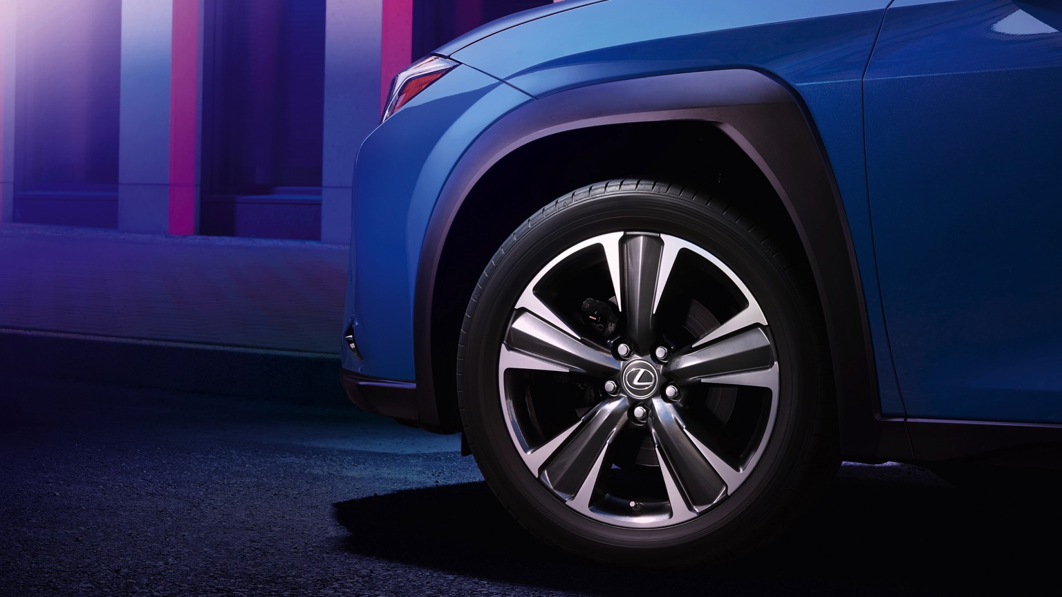 Lexus_UX_300e_Electric_2020-18