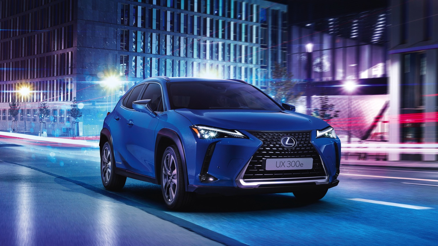 Lexus_UX_300e_Electric_2020-3