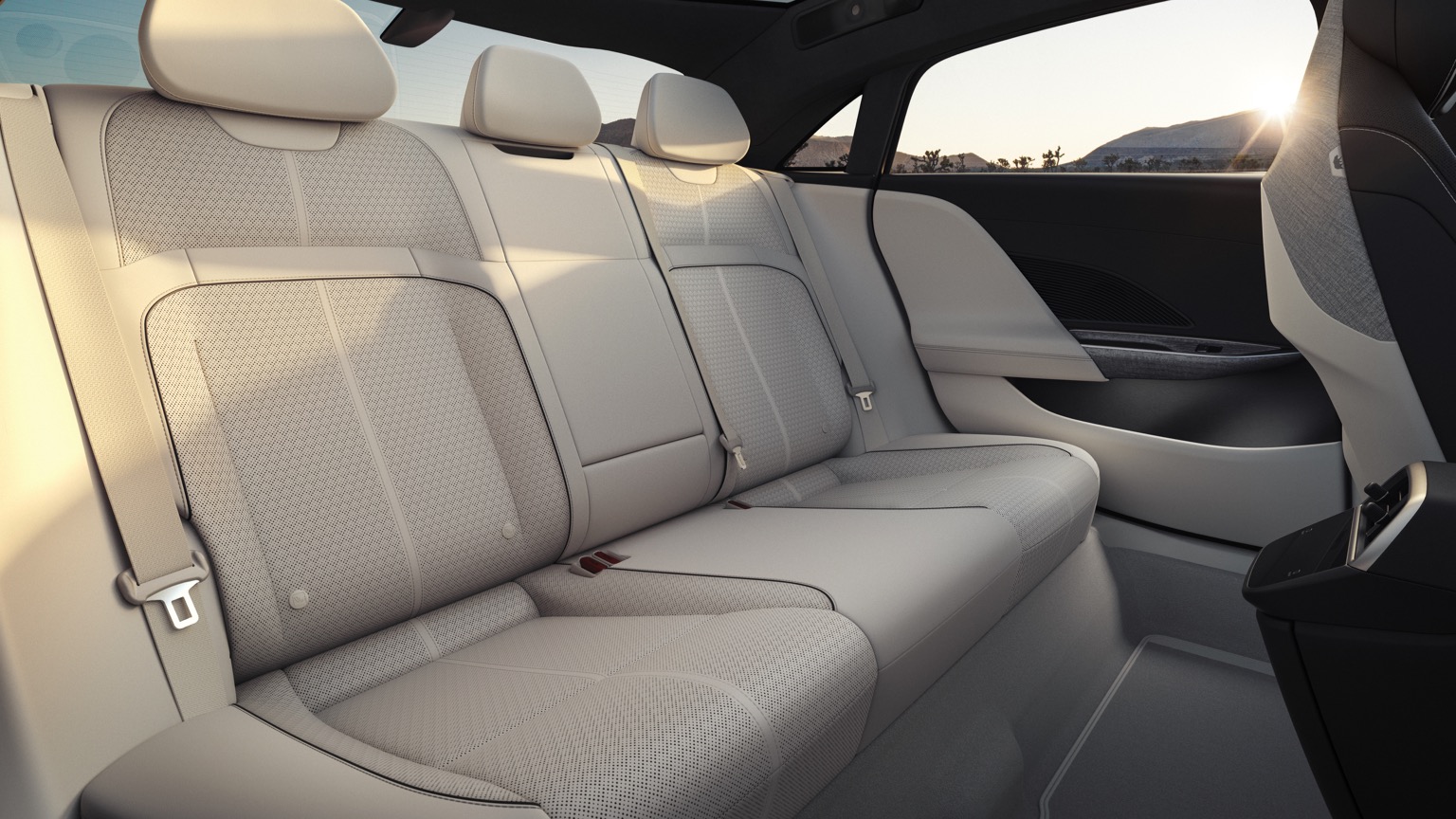 Lucid_Air-15