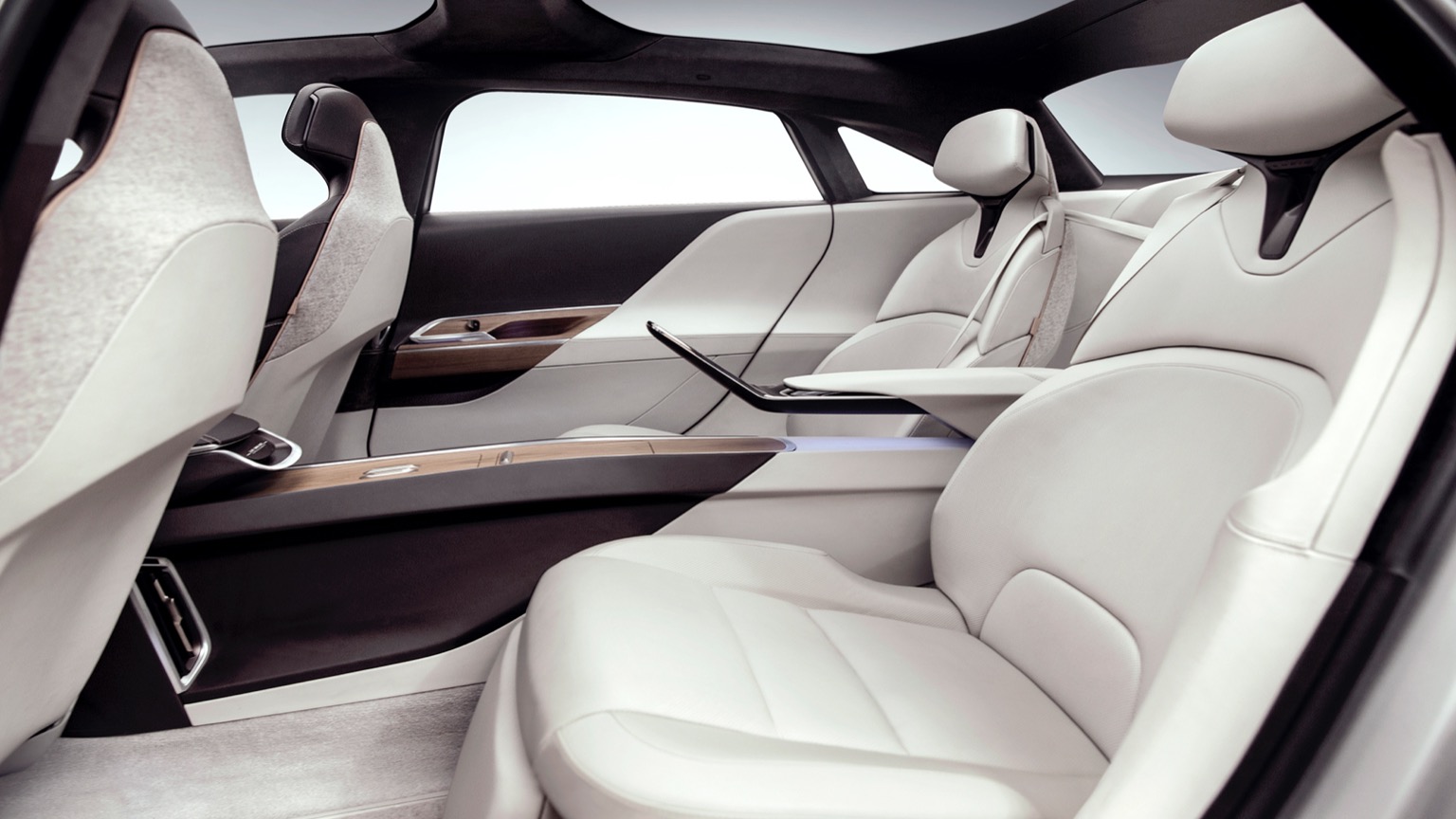 Lucid_Air-17