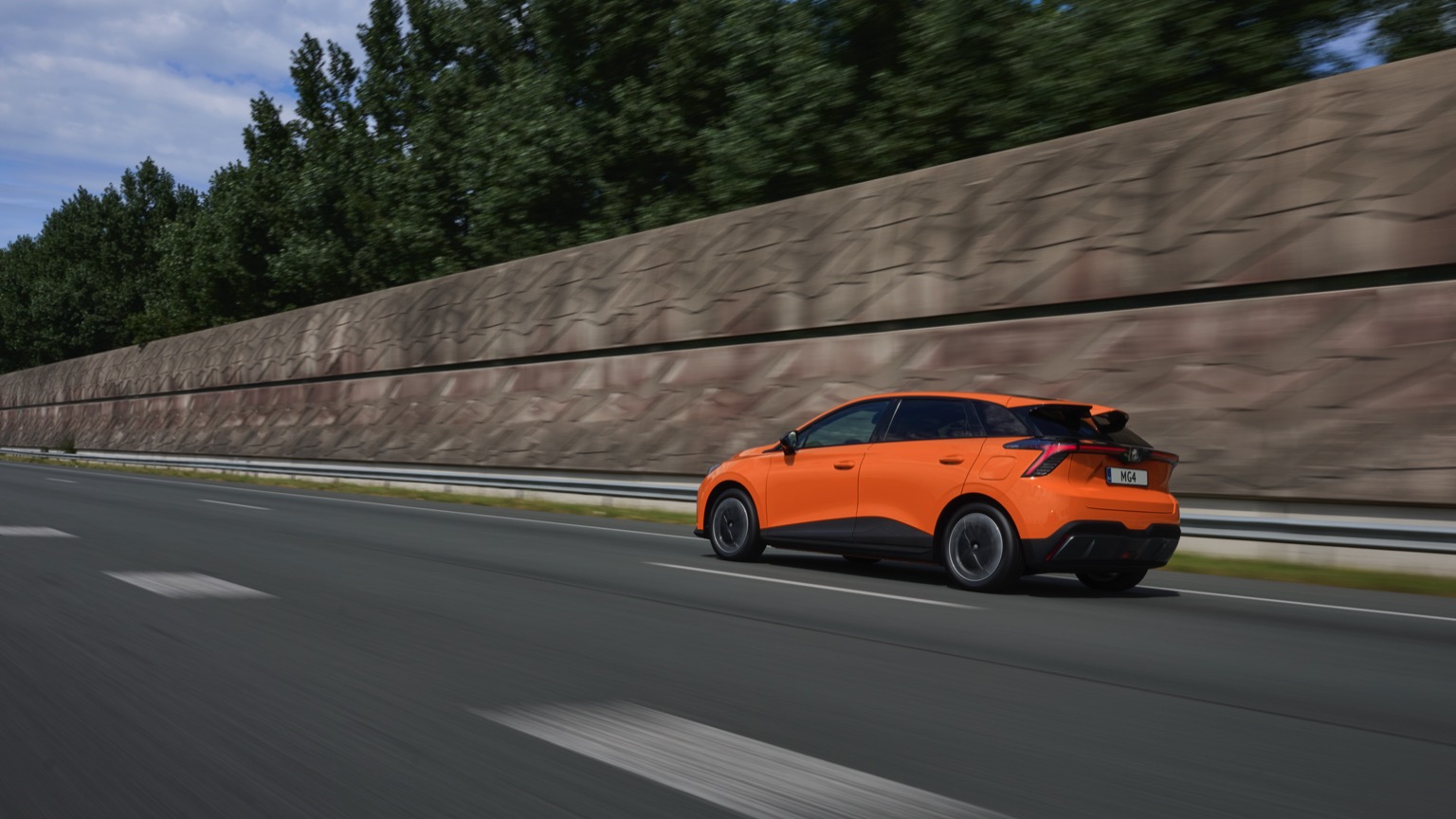 MG_MG4_Electric_2022-8