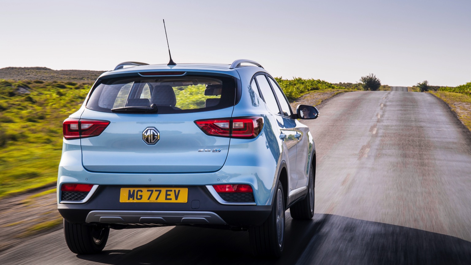 MG_ZS_EV-6