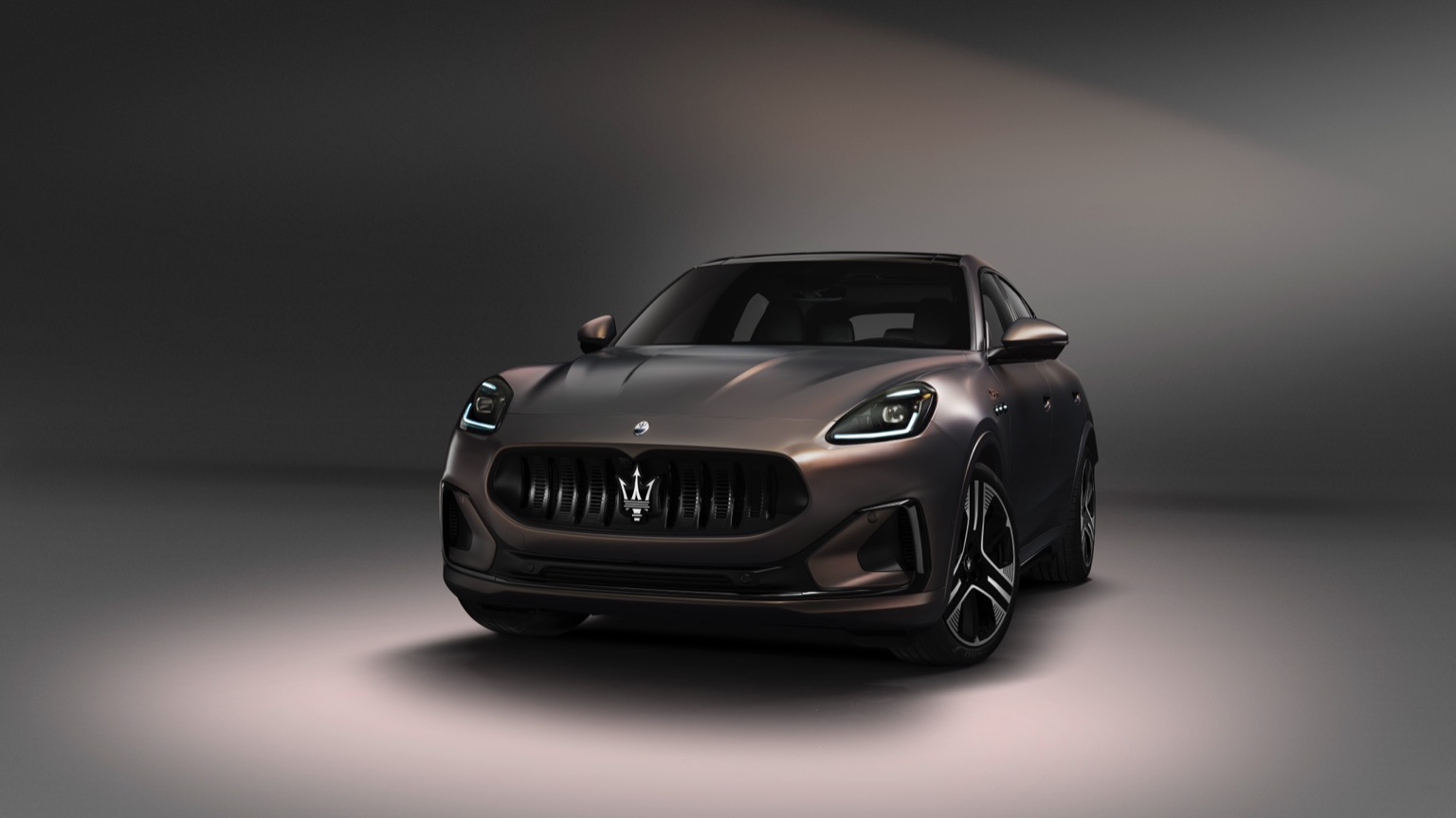 Maserati_Grecale_Folgore-13