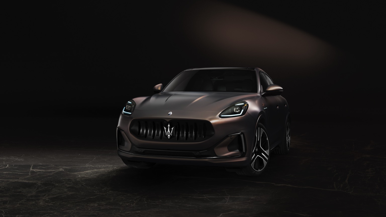 Maserati_Grecale_Folgore-14