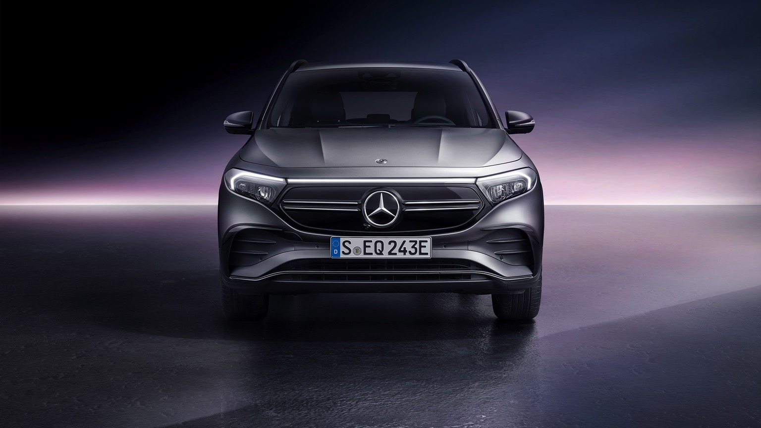 Mercedes_EQA-16