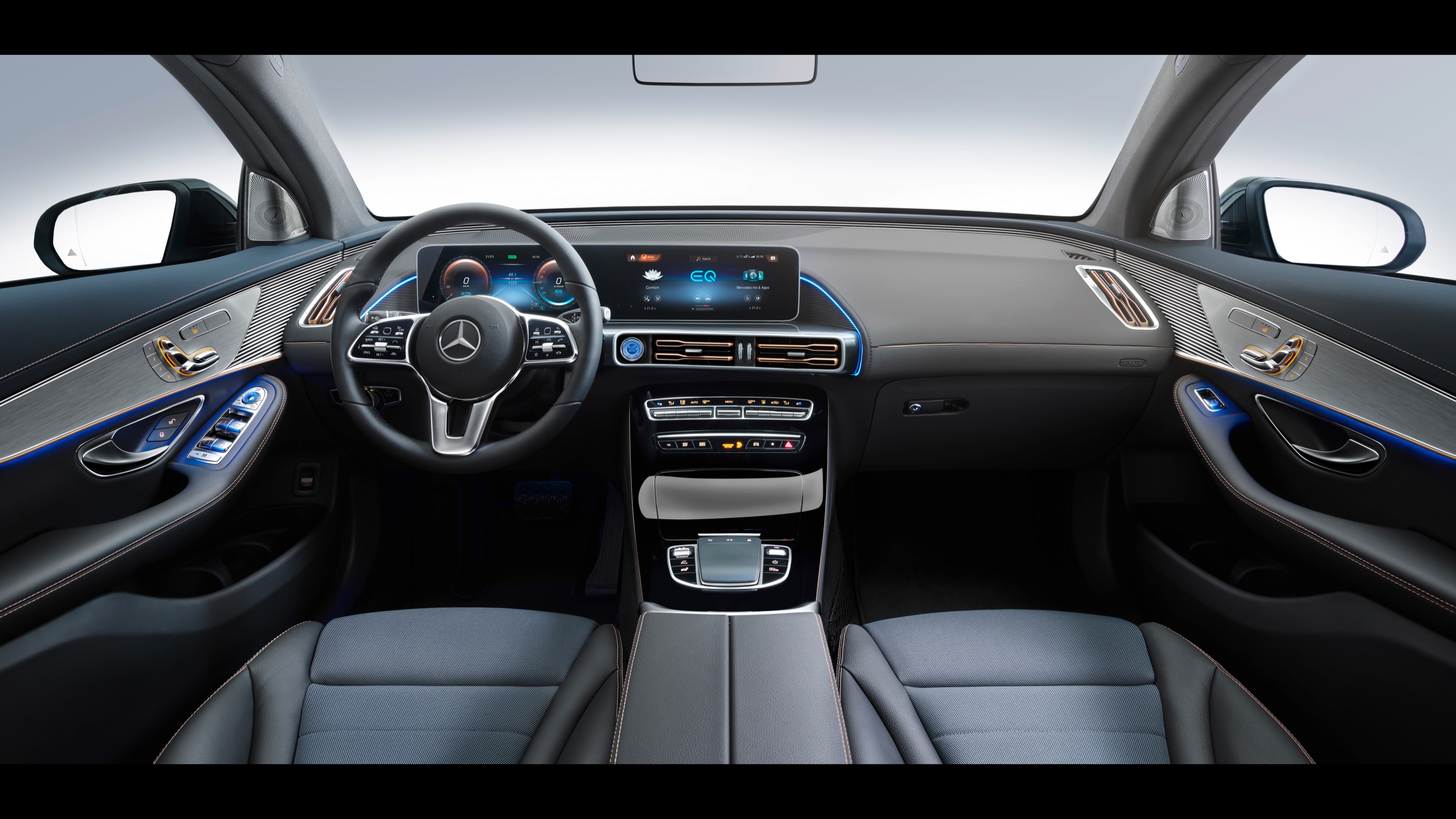 Mercedes_EQC-17