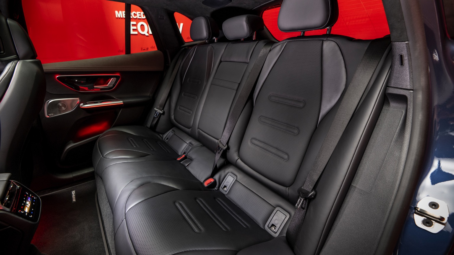 Mercedes_EQE_AMG_SUV-26