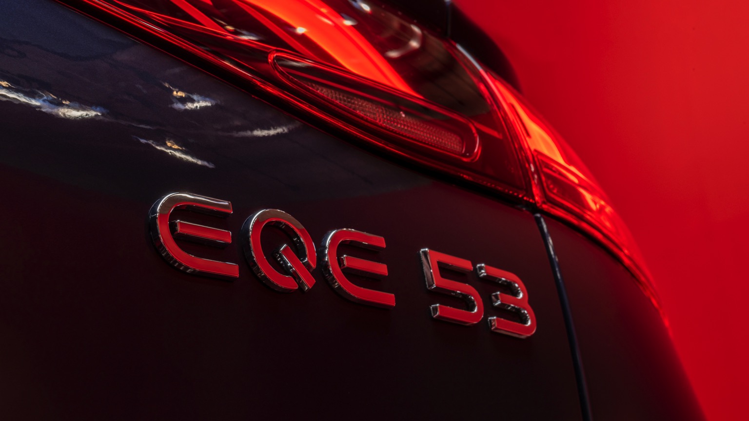 Mercedes_EQE_AMG_SUV-35