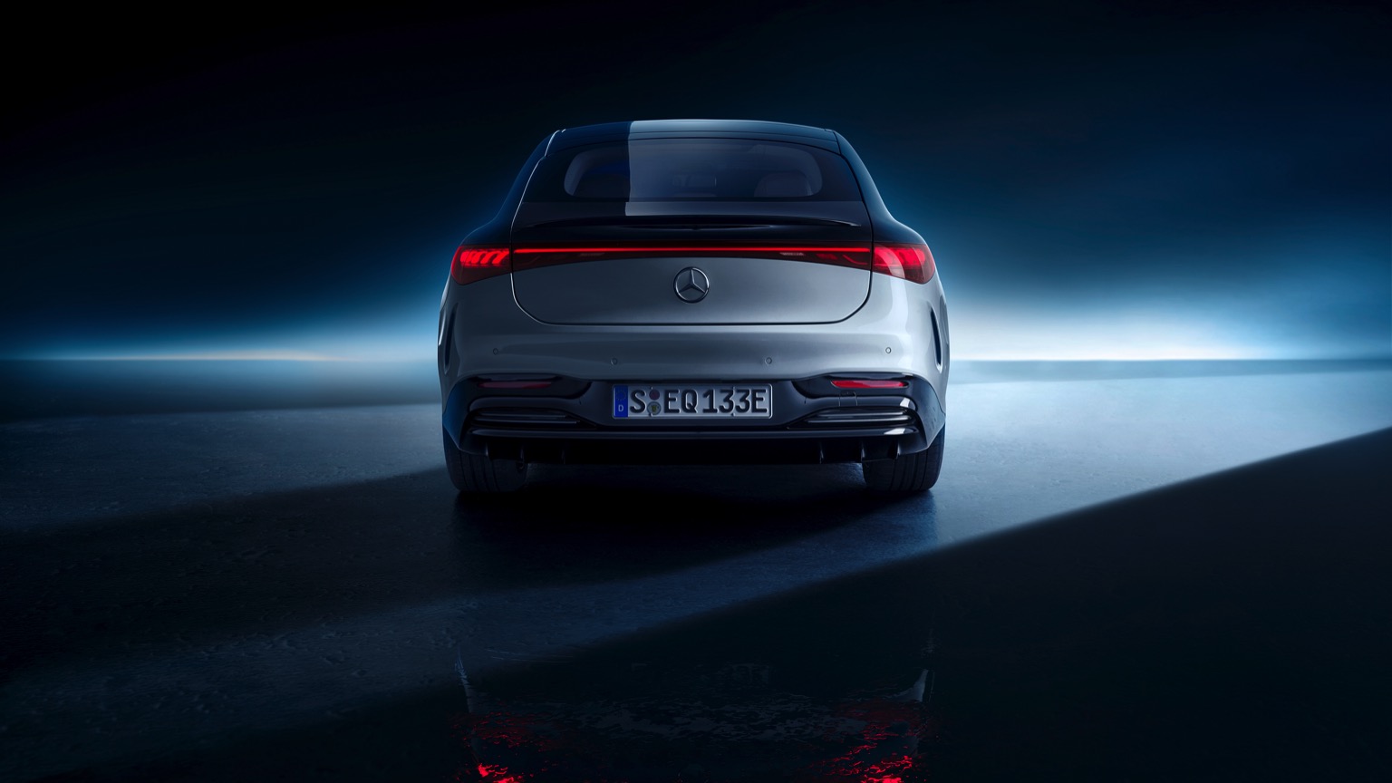 Mercedes_EQS_2021-12