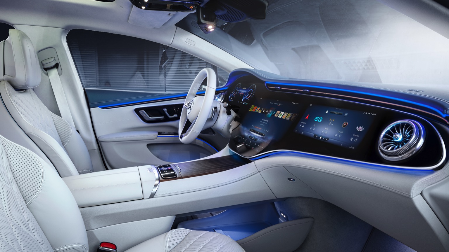 Mercedes_EQS_2021-17